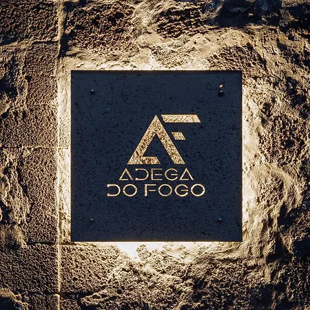 Villa Adega Do Fogo