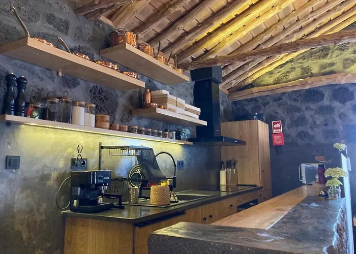 Adega Do Fogo Sao Roque do Pico