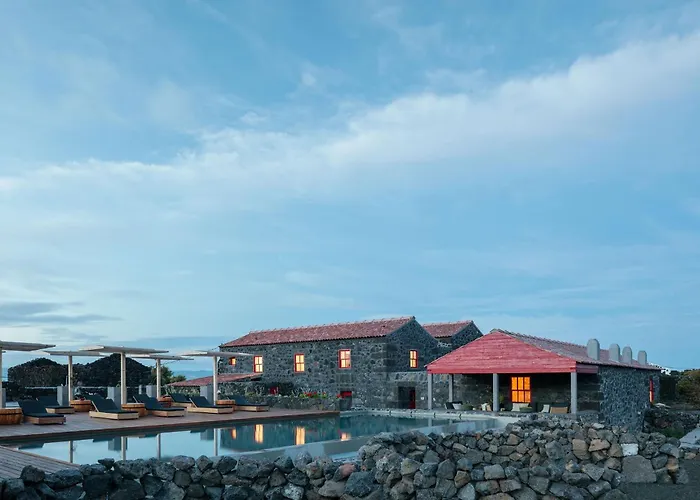 Adega Do Fogo * São Roque do Pico